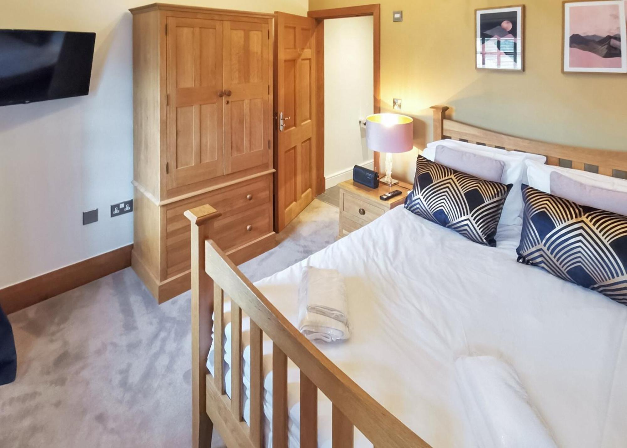 Grondre Holiday Park Clynderwen 外观 照片