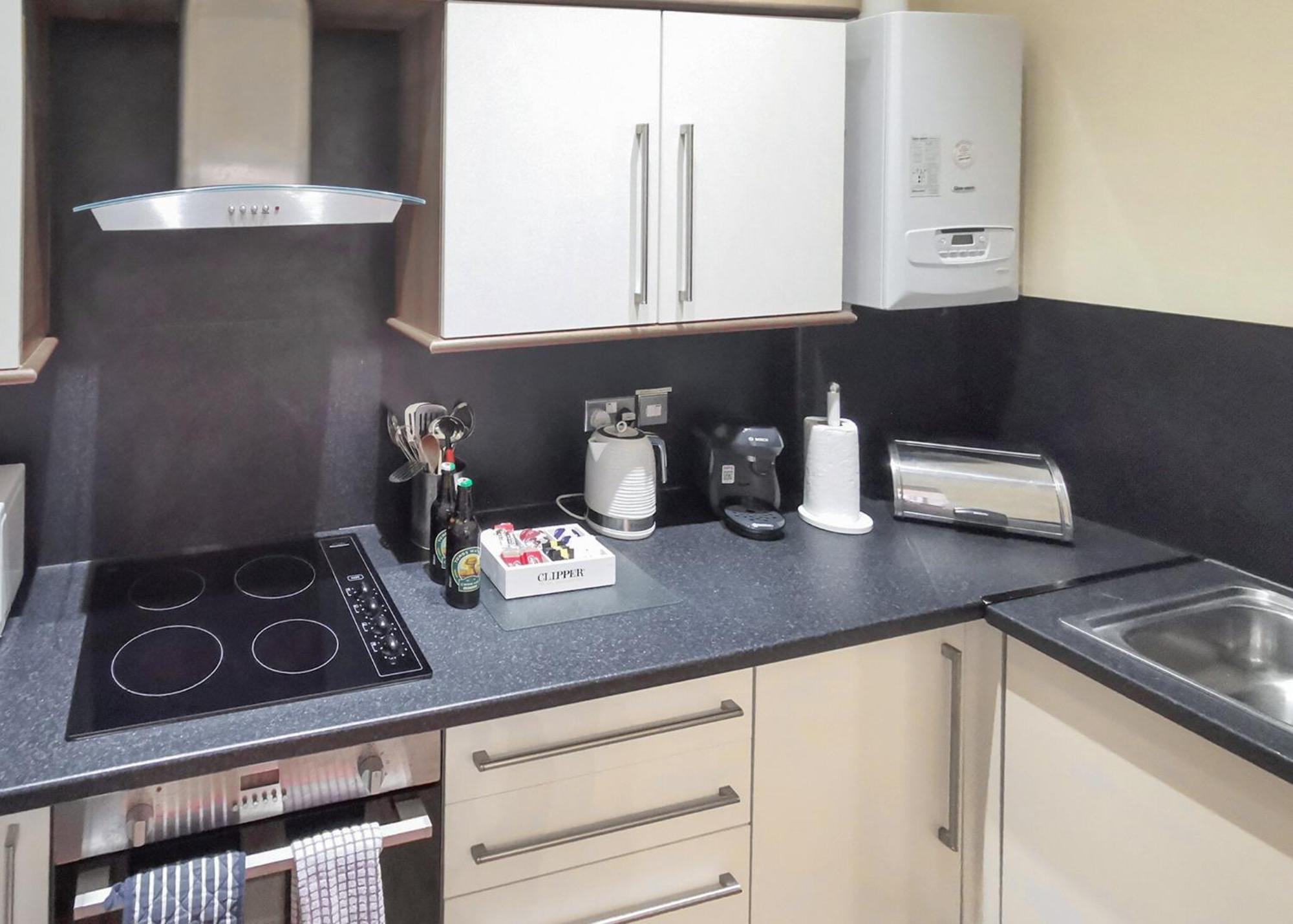 Grondre Holiday Park Clynderwen 外观 照片